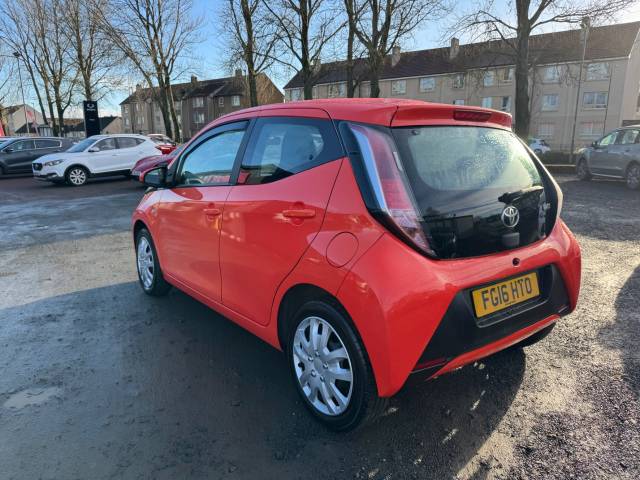 2016 Toyota Aygo 1.0 VVT-i X-Play 5dr